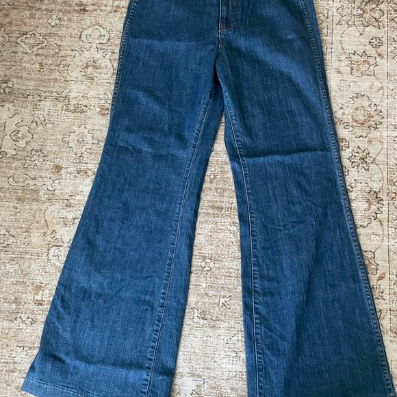 Free People Ray of Sunshine Jeans
Good condition , discontinued style
Size 30 - Picture 9 of 9